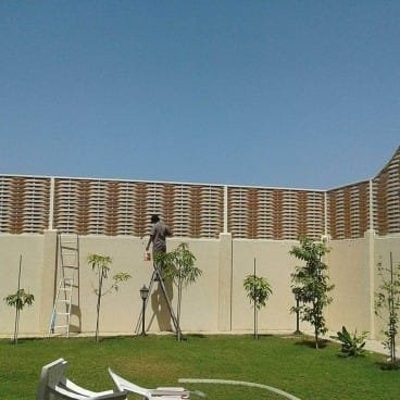 مظلات وسواتر